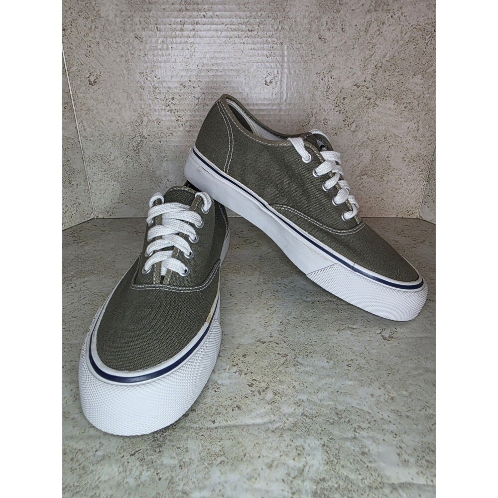 GH Bass Low Top Casual Shoes Men Sz 7.5 Comfort Lace Up Olive Canvas Sneakers